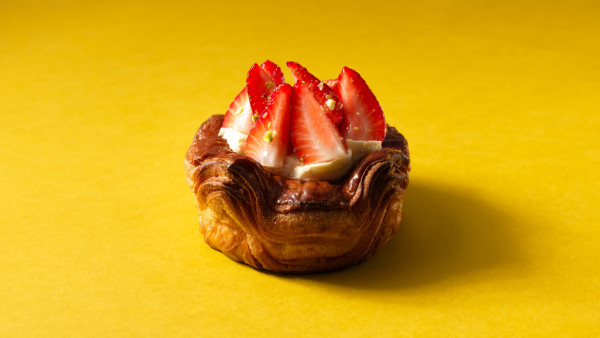 Nomad_strawberry_danish