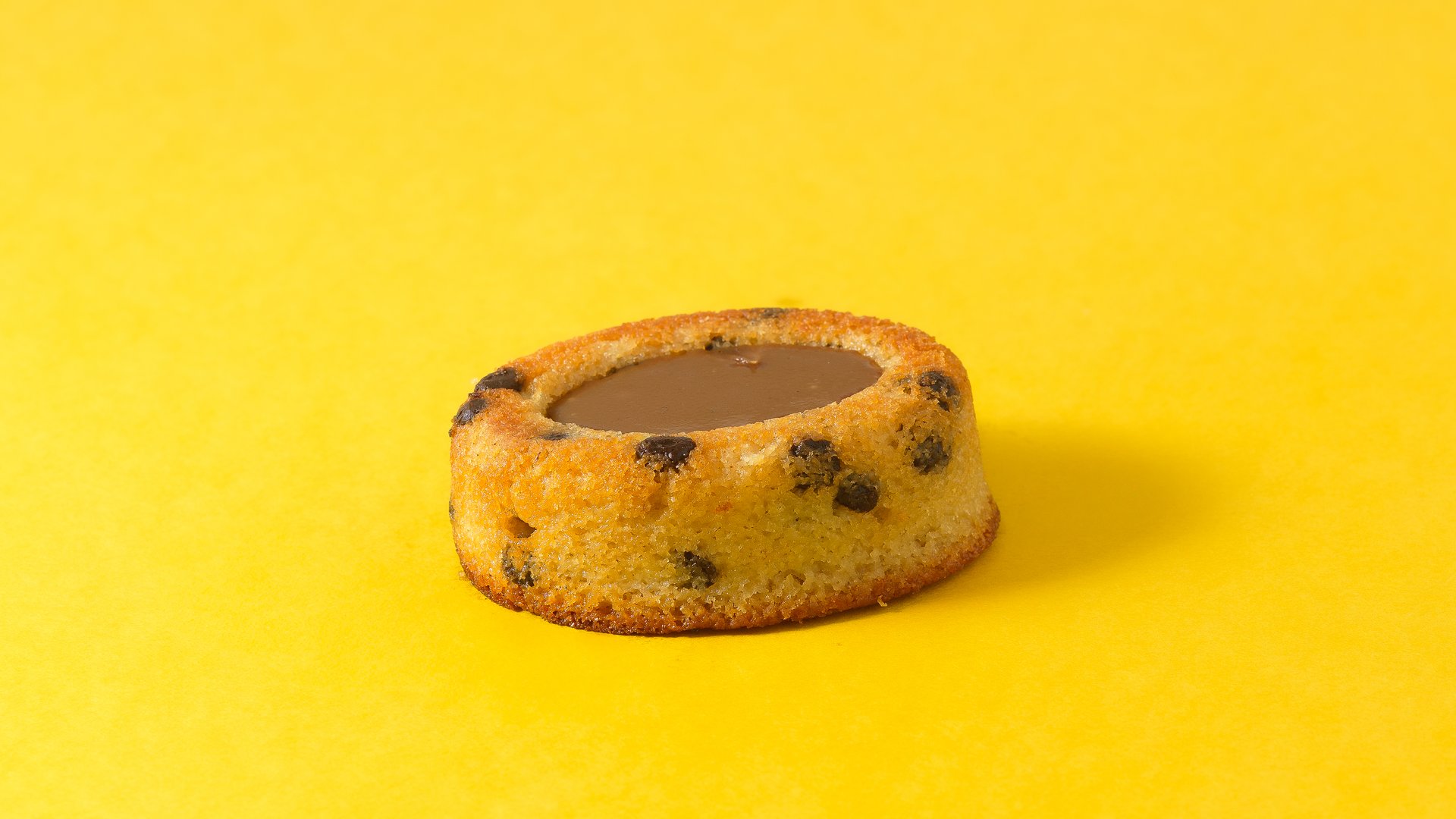 Chocolate Chip Caramel Tiger Cookie