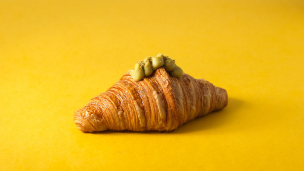 Nomad Bread & Coffee - Pistachio Croissant