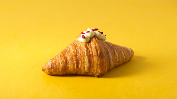 Nomad Bread & Coffee - Vanilla Raspberry Croissant